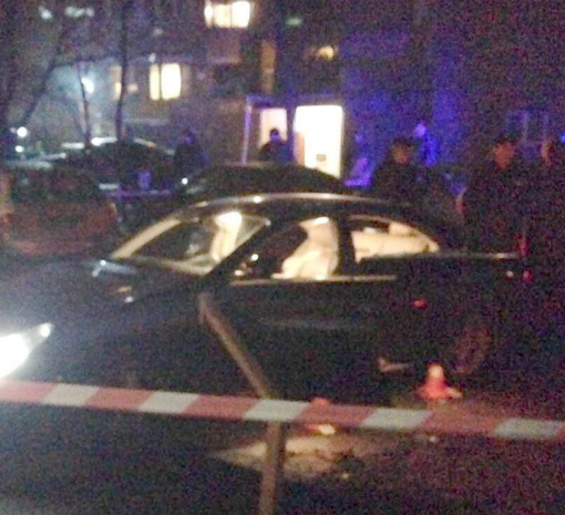 В центре Киева расстреляли авто: водитель погиб, ранены детей, - ОБНОВЛЕНО