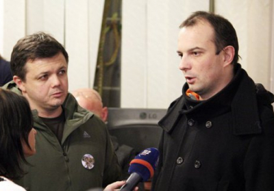Соболєв і Семенченко повідомили про вихід з партії 