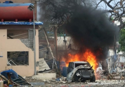 В столице Сомали террористы напали на отель: есть погибшие