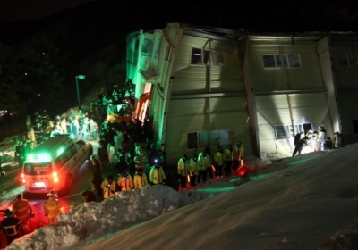 У Південній Кореї обвалився готель: під завалами перебувають десятки студентів