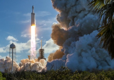 SpaceX виведе на орбіту військовий супутник США
