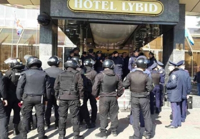 У Києві спецпризначенці зачистили готель 