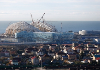 Будівництво стадіону в Сочі. Фото: 12millionov.com