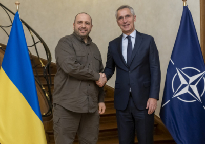 Столтенберг наголосив на непохитній підтримці Альянсом України під час зустрічі з Умєровим 

