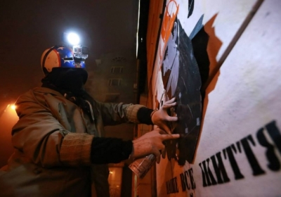 Стріт-арт на барикадах: Шевченко, Франко та Леся Українка з'явились на Майдані