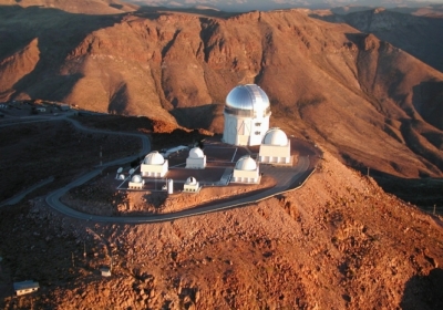 Обсерваторія Серро-Тололо, де знаходиться Dark Energy Camera, пустеля Атакама, Чилі. Фото: NOAO/AURA/NSF