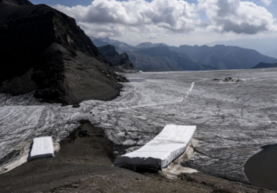 Вперше за століття Швейцарський гірський перевал може втратити усі свої льодовики