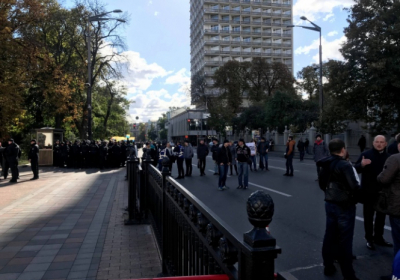 Силовики перекрили підступи до Верховної Ради