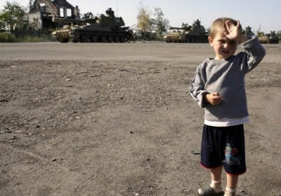 Губернатор Луганщины сообщает о 20 танках боевиков, которые остановились в 15 км от Счастья
