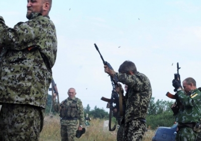 Боевики открыли огонь из запрещенного оружия под Мариуполем, - полк 