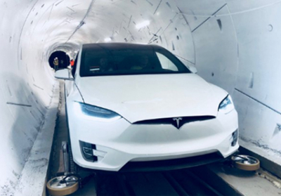 Маск відкрив швидкісний тунель під Лос-Анджелесом
