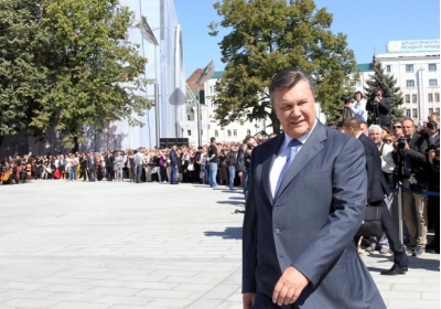 Янукович похвалився Донбасом: він показує, куди і як потрібно іти 