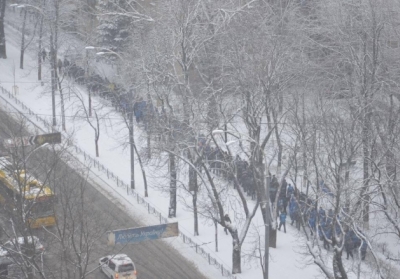 Работники ВР после обеда покинули здание, а Антимайдан выводят из Мариинского парка, - Геращенко
