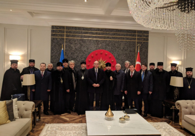 Украинская делегация прибыла в Стамбул для получения томоса об автокефалии