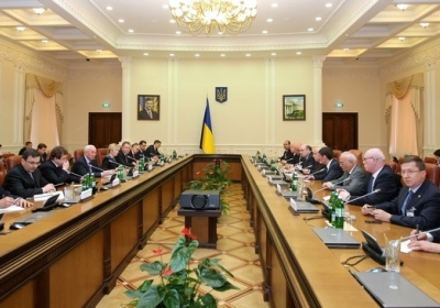 Урядові міжусобиці віддаляють Україну від сотні кращих бізнесових держав
