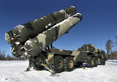 В Крим спрямують дододаткові зенітні системи С-400


