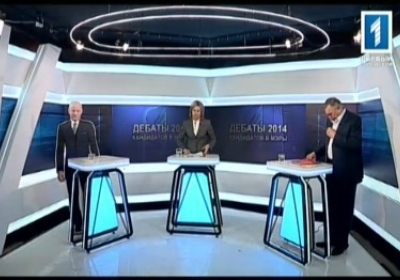 Труханов не прийшов на дебати для кандидатів в мери Одеси: його замінили картонним манекеном