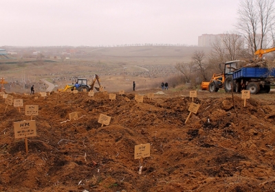 Терористи відправляють трупи в Ростов: на кладовищі 500 свіжих могил із 
