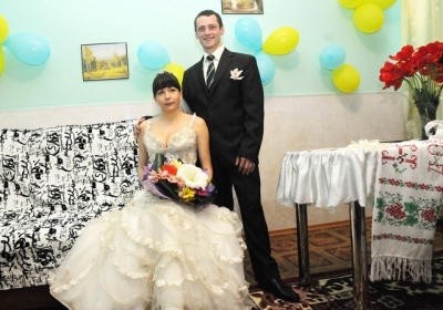 Впервые в Украине пожизненно осужденная вышла замуж