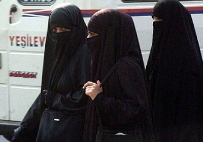 Мусульманські жінки у нікабі. Фото: islamnews.ru