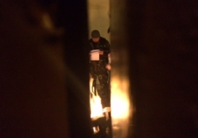 Центральный офис Службы госохраны сжигает документы - фото