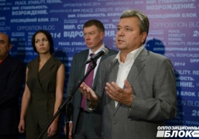 Председатель Луганского облсовета, который в марте объявил нелегитимной украинскую власть, которая  баллотируется в депутаты