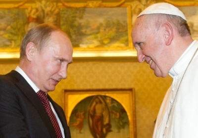 Володимир Путін, Папа Римський Франциск. Фото: AFP