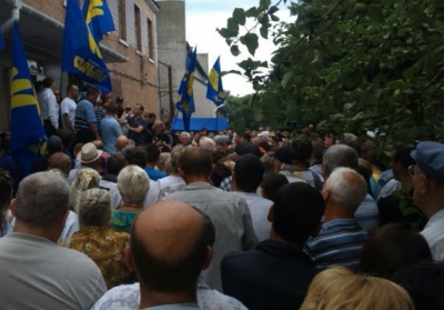 Соціологи: все більше українців готові захищати цілісність країни зі зброєю в руках