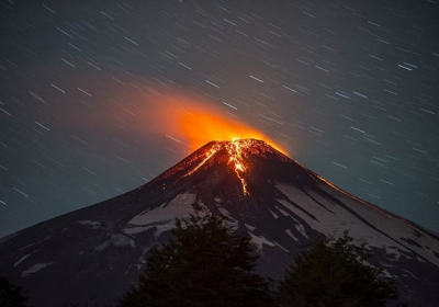 Руйнівна краса: у Чилі після 30 років затишшя вивергається вулкан Вільярріка