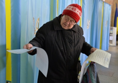 Жители Буковины на выборах отдали предпочтение Народному фронту и Блоку Порошенко