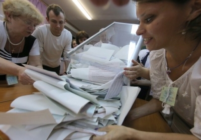 ЦИК посчитала 94% протоколов: Порошенко получил 54,45% голосов