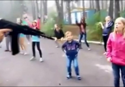 На Тернопольщине воспитатель в лагере стрелял в детей из пневмата резиновыми пулями, - ВИДЕО