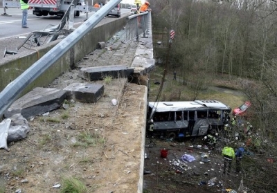 У Бельгії розбився автобус з українськими дітьми: четверо осіб загинуло (оновлено)