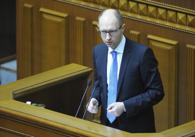 Яценюк поручил изменить систему сбора налогов до 1 сентября