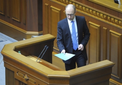 Яценюк дал нардепам второй шанс: еще раз вносит на рассмотрение парламента правительственные законопроекты
