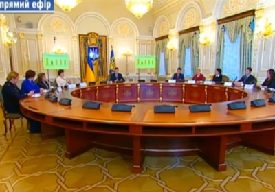 Підписані в Москві домовленості не суперечать євроінтеграційному курсу України, - Янукович