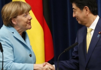 Меркель предлагала Японии вступить в НАТО, - СМИ