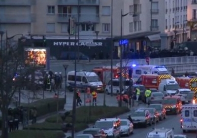 Французская полиция официально подтвердила ликвидацию террористов и гибель заложников