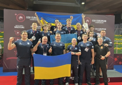 Збірна України здобула третє місце на чемпіонаті Європи з вільної боротьби