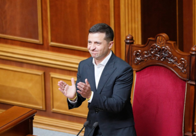 Зеленский внес в парламент законопроект про обличителей коррупции