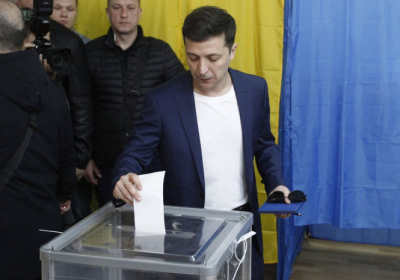 Володимир Зеленський проголосував у другому турі на виборчій дільниці в Києві
