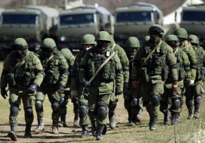 Росія продовжує вторгнення: під селищем Ізварине з'явились солдати РФ