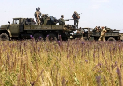 Террористы 40 раз за день обстреляли украинских военных
